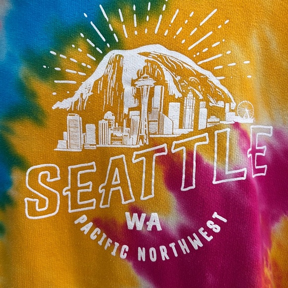 Vintage 90's style Tie Dye Seattle Space Needle Hoodie Sweatshirt - Picture 3 of 5